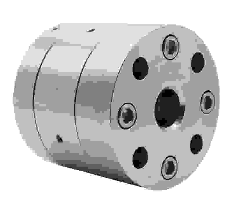 Edelstahl-Kupplung mit sechs Schraubenlöchern, um exakte Verbindungen in mechanischen Anwendungen herzustellen.