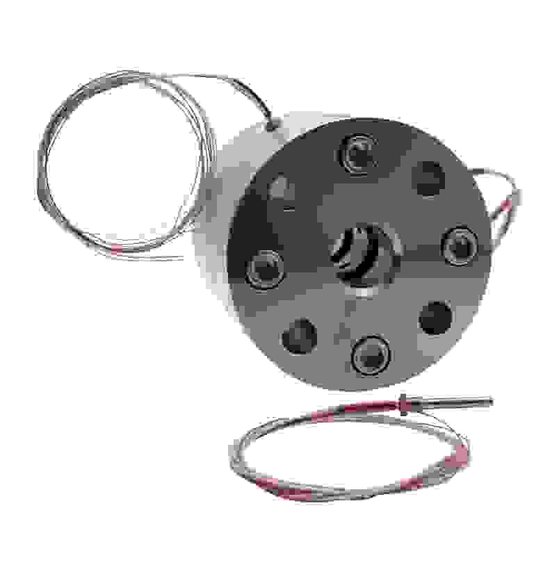 Edelstahlflansch mit Sensor und drähten.